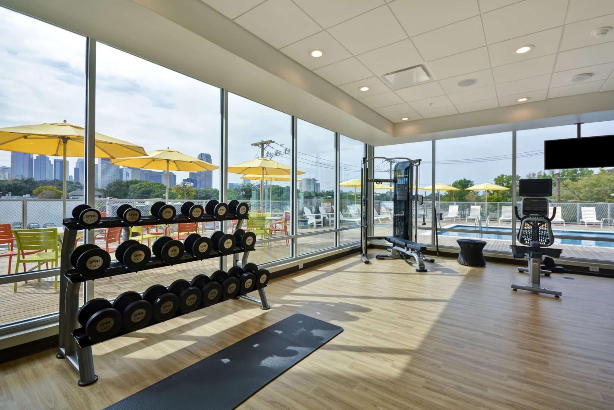 Home2 Suites By Hilton Dallas Downtown At Baylor Scott & White Ngoại thất bức ảnh